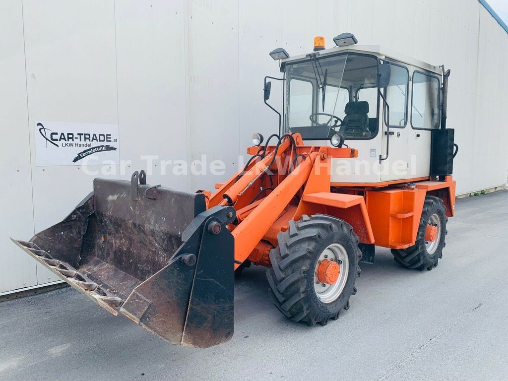 Schaeff SKB 902 - מחפרון: תמונה 1 Schaeff SKB 902 - מחפרון: תמונה 1