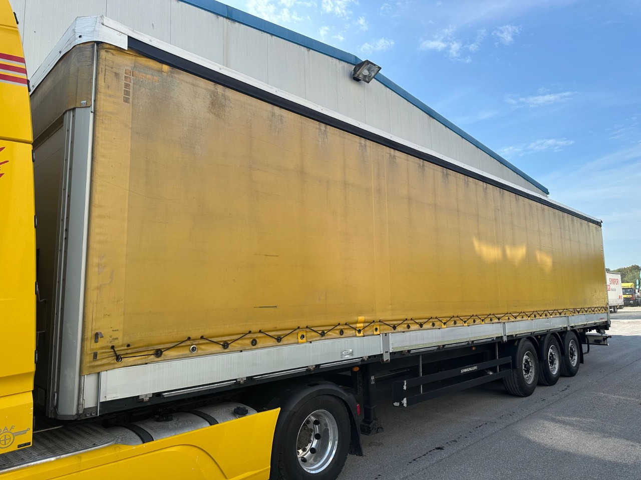 Schwarzmüller S Bordwand Lift XL_Code Standard - סמיטריילר עם וילונות צד: תמונה 1 Schwarzmüller S Bordwand Lift XL_Code Standard - סמיטריילר עם וילונות צד: תמונה 1
