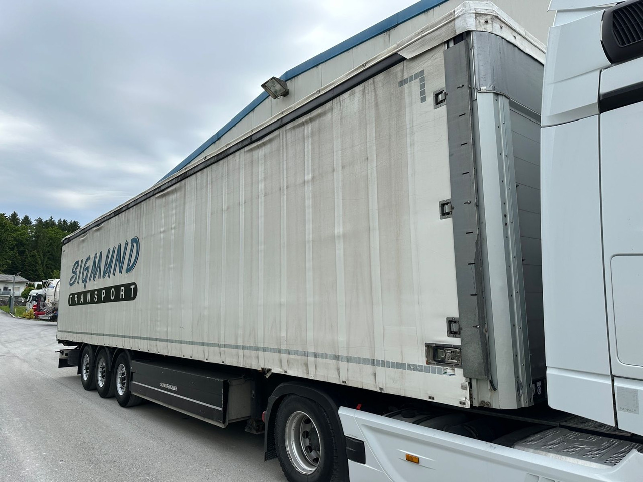 Schwarzmüller S1 J Getränkeplane LIFT BBW - סמיטריילר עם וילונות צד: תמונה 2 Schwarzmüller S1 J Getränkeplane LIFT BBW - סמיטריילר עם וילונות צד: תמונה 2