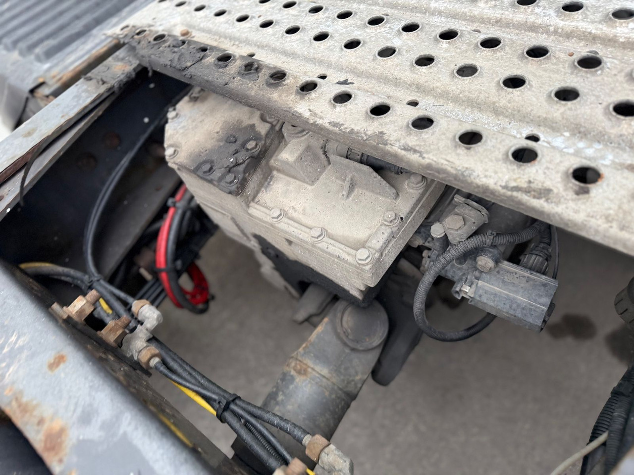 Volvo FH460 Retarder - יחידת טרקטור: תמונה 5 Volvo FH460 Retarder - יחידת טרקטור: תמונה 5