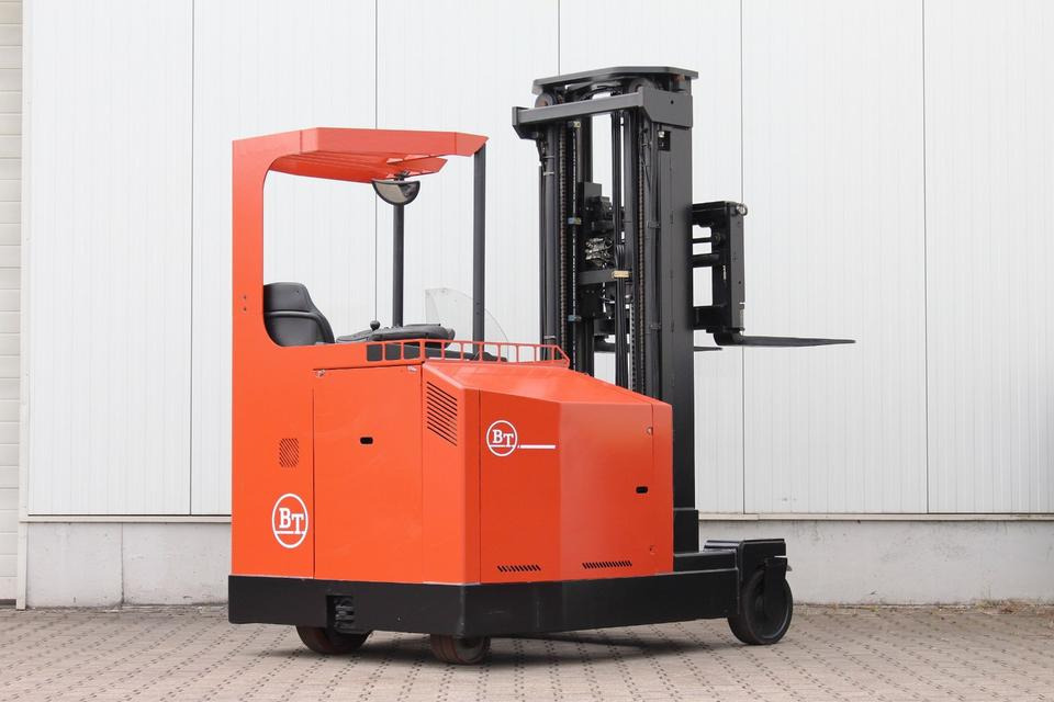 BT FR2.7 - 4-Wege-Stapler B - משאית הגעה ב-4 דרכים: תמונה 2 BT FR2.7 - 4-Wege-Stapler B - משאית הגעה ב-4 דרכים: תמונה 2