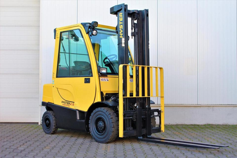 HYSTER H2.5FT Gas 2500kg Kabine 2018 Stapler UVV ✅ - מלגזת LPG: תמונה 3 HYSTER H2.5FT Gas 2500kg Kabine 2018 Stapler UVV ✅ - מלגזת LPG: תמונה 3