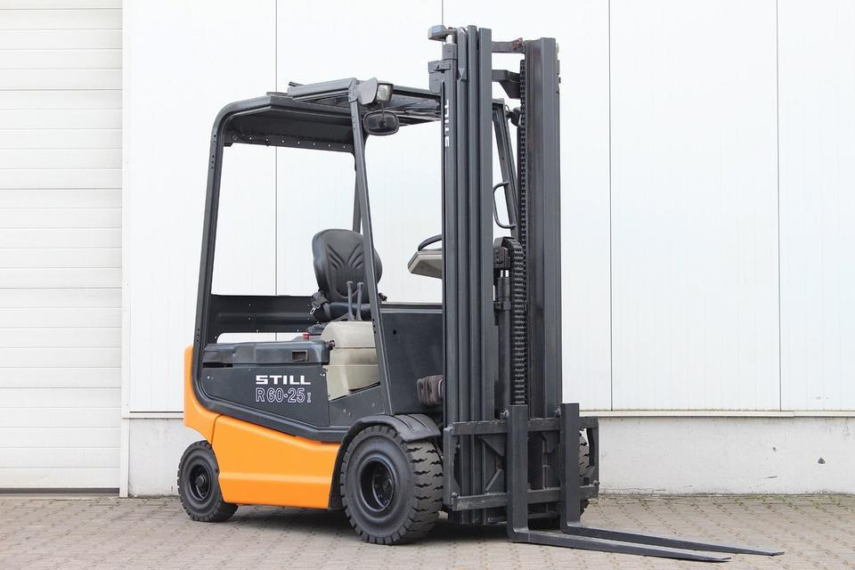 STILL R60-25i Triplex 5,5m - UVV NEU - מלגזה חשמלית: תמונה 3 STILL R60-25i Triplex 5,5m - UVV NEU - מלגזה חשמלית: תמונה 3