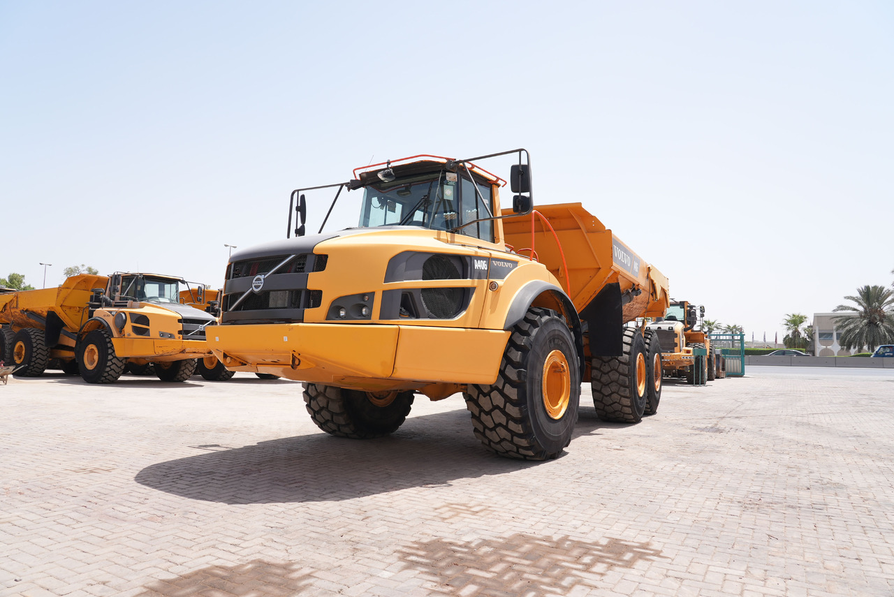 VOLVO A40G - מסיר פסולת מפרקי: תמונה 1 VOLVO A40G - מסיר פסולת מפרקי: תמונה 1