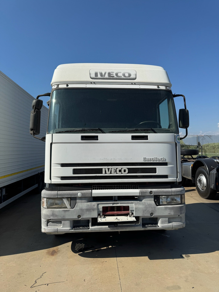 IVECO MAGIRUS 240E42 Gancio Scarrabile - משאית צד נופל/ שטוחה: תמונה 1 IVECO MAGIRUS 240E42 Gancio Scarrabile - משאית צד נופל/ שטוחה: תמונה 1