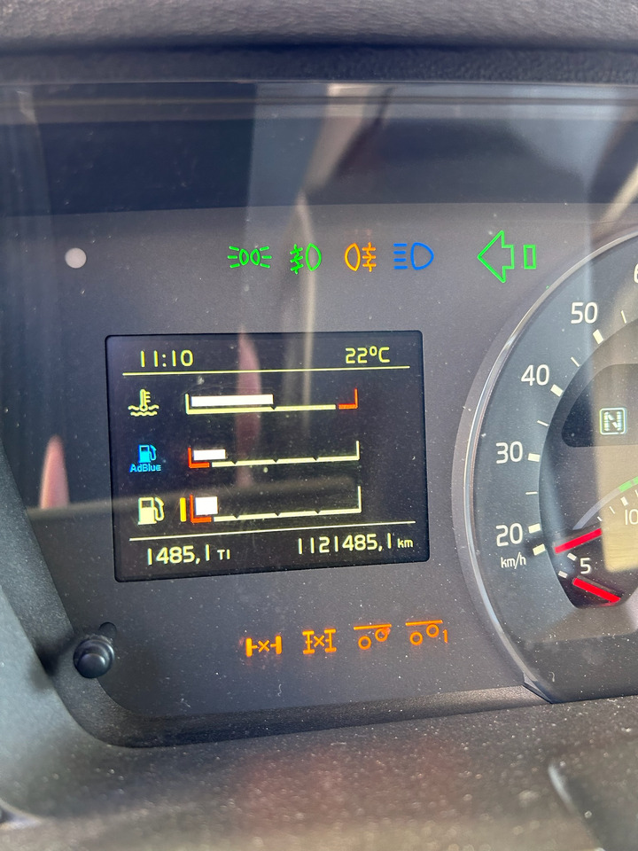 VOLVO FH 750 - משאית קירור: תמונה 2 VOLVO FH 750 - משאית קירור: תמונה 2