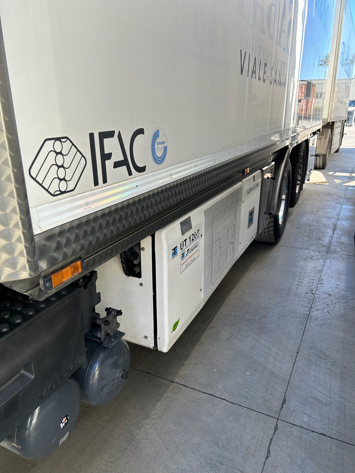 VOLVO FH 750 - משאית קירור: תמונה 3 VOLVO FH 750 - משאית קירור: תמונה 3