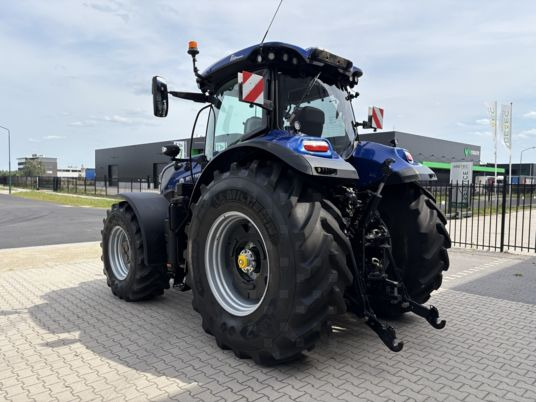 New Holland T7.300 PLMi - טרקטור חקלאי: תמונה 5 New Holland T7.300 PLMi - טרקטור חקלאי: תמונה 5