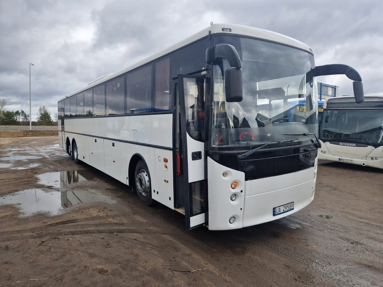 VOLVO B12B VEST HORISONT - אוטובוס בין עירוני: תמונה 2 VOLVO B12B VEST HORISONT - אוטובוס בין עירוני: תמונה 2