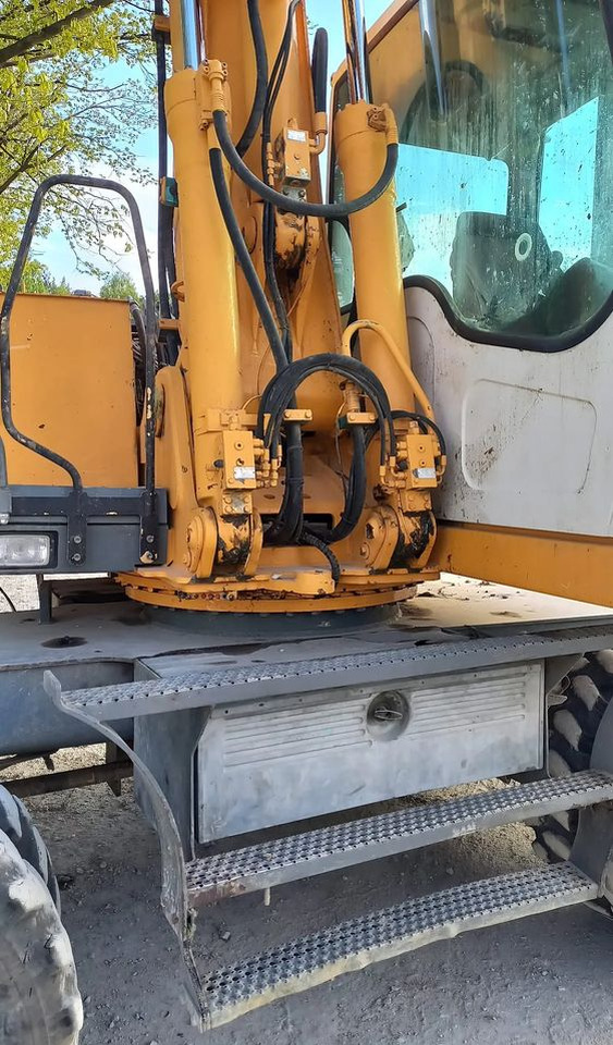 Liebherr A316 - מחפר גלגלים: תמונה 4 Liebherr A316 - מחפר גלגלים: תמונה 4