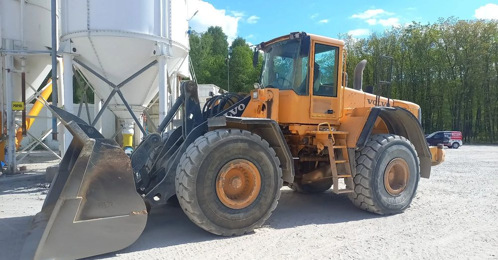 Volvo L150E - מעמיס גלגלים: תמונה 2 Volvo L150E - מעמיס גלגלים: תמונה 2