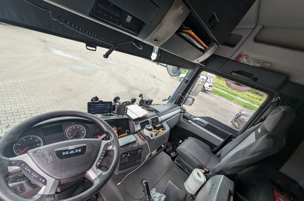 MAN TRUCK TGL - משאית וילונות צד: תמונה 3 MAN TRUCK TGL - משאית וילונות צד: תמונה 3
