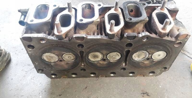 Głowica Deutz F3L1011 - מנוע עבור משאית: תמונה 3 Głowica Deutz F3L1011 - מנוע עבור משאית: תמונה 3