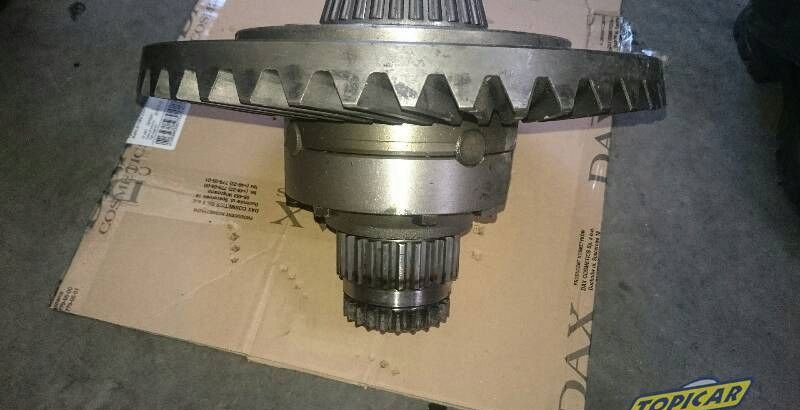 John deere koło talerzowe 43 zęby L33223 z obudowa - תמסורת: תמונה 4 John deere koło talerzowe 43 zęby L33223 z obudowa - תמסורת: תמונה 4