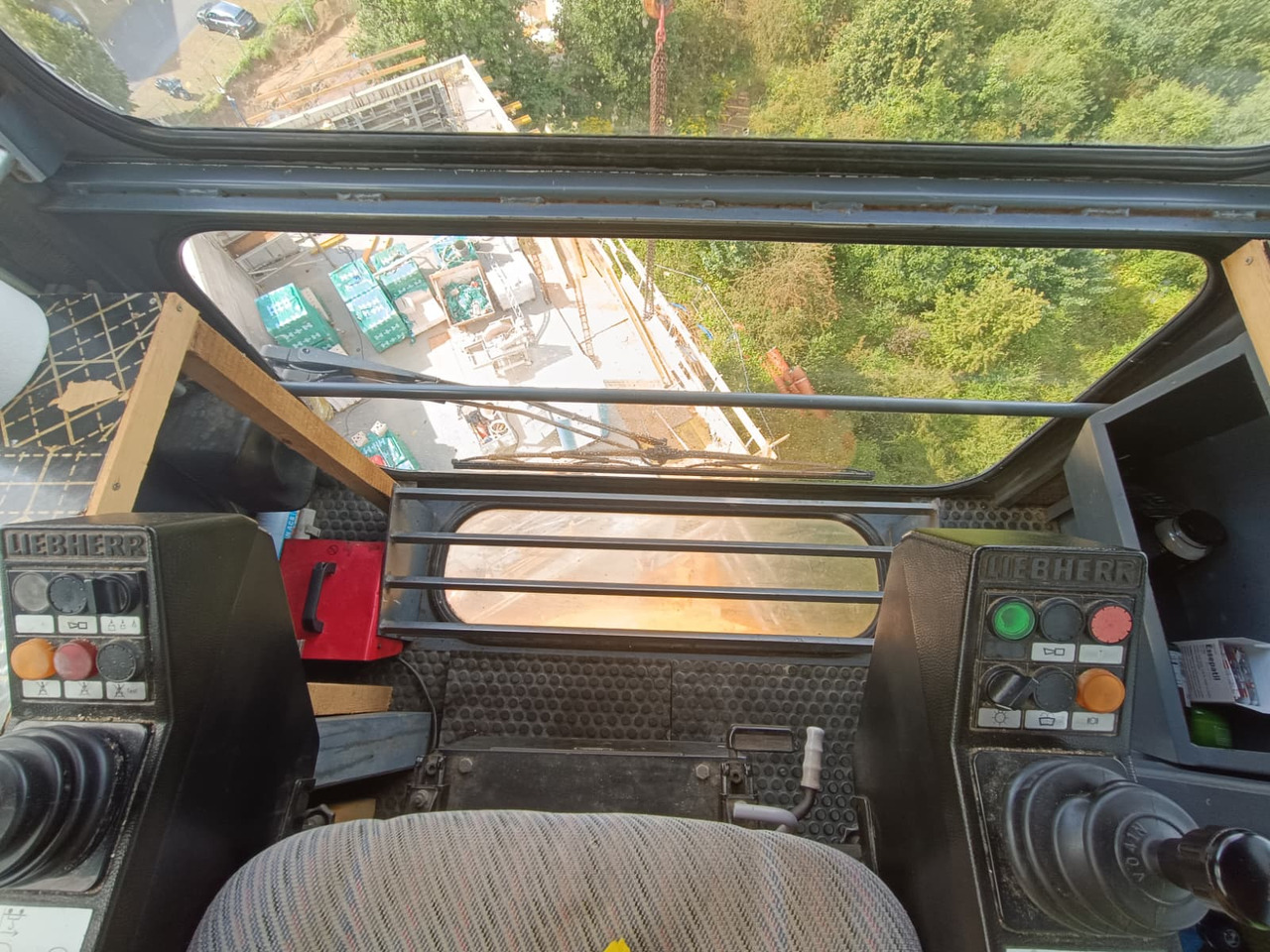 Liebherr 112 EC-H Litronic - עגורן מגדל: תמונה 3 Liebherr 112 EC-H Litronic - עגורן מגדל: תמונה 3