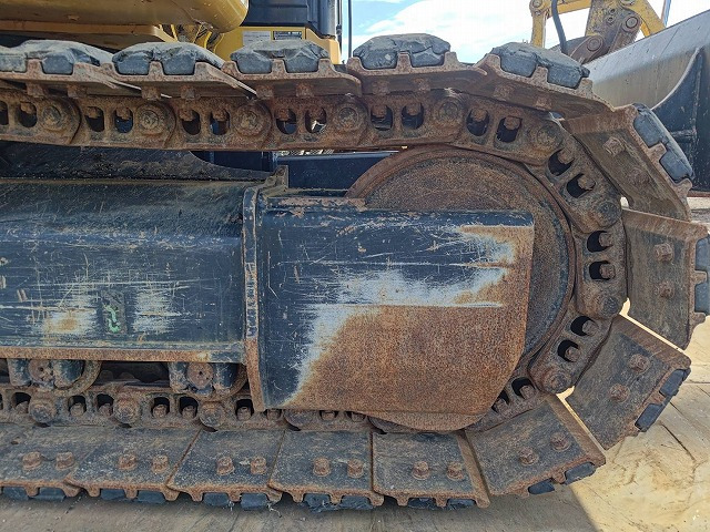 מחפר סורק CAT 313GC-07B: תמונה 17