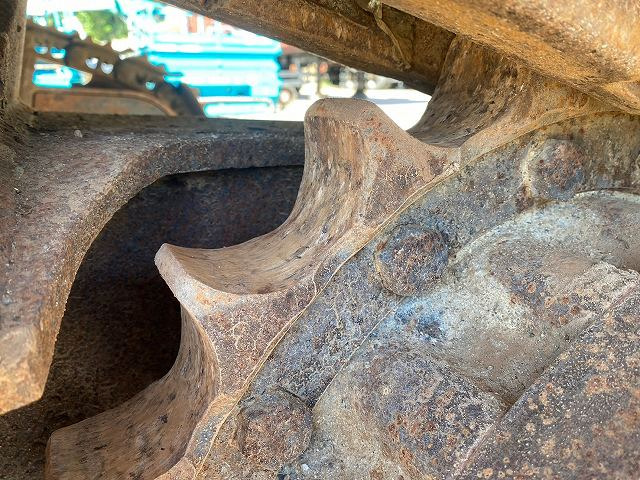 מחפר סורק CAT 320D-E: תמונה 17