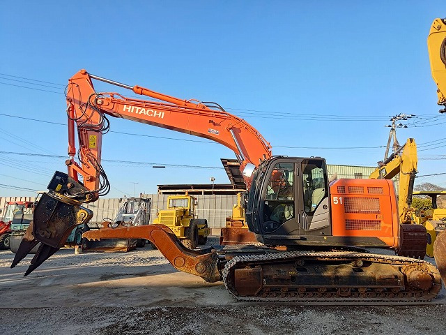 HITACHI ZX225USRLCMH-5B - מחפר סורק: תמונה 2 HITACHI ZX225USRLCMH-5B - מחפר סורק: תמונה 2