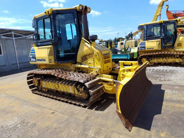 KOMATSU D31PX-22 - דחפור: תמונה 5 KOMATSU D31PX-22 - דחפור: תמונה 5