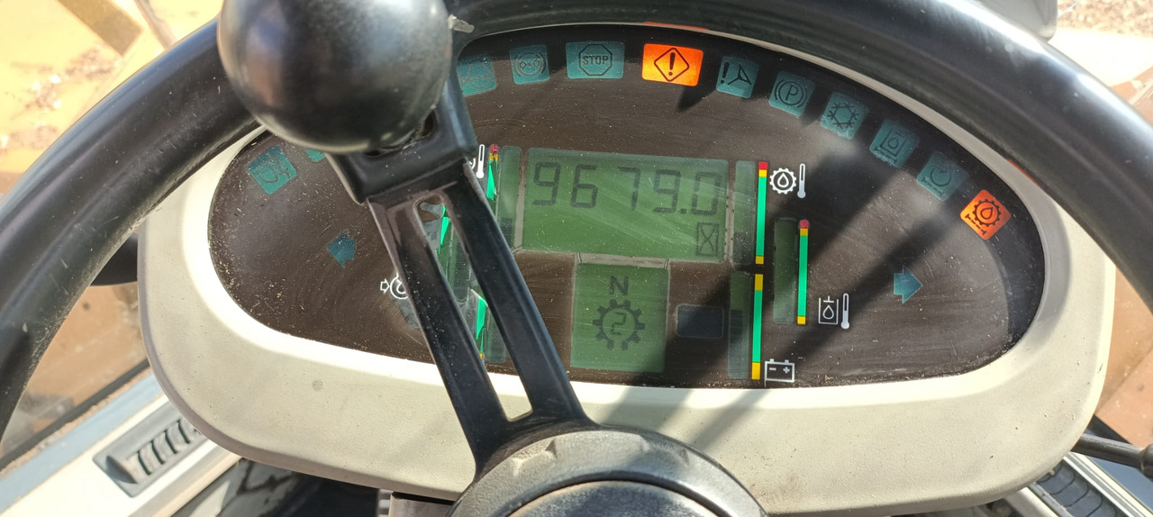 CASAE 812C - מעמיס גלגלים: תמונה 3 CASAE 812C - מעמיס גלגלים: תמונה 3