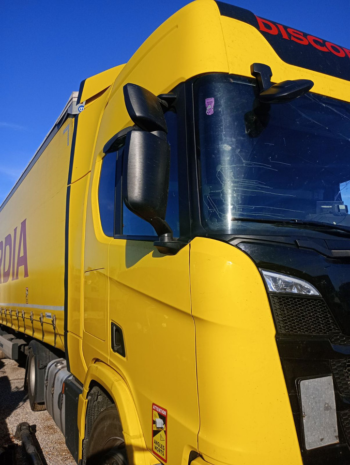 SCANIA R460 SUPER, Location: Villareal, Spain - יחידת טרקטור: תמונה 1 SCANIA R460 SUPER, Location: Villareal, Spain - יחידת טרקטור: תמונה 1