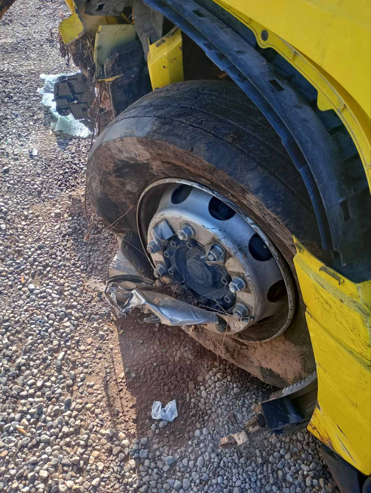 SCANIA R460 SUPER, Location: Villareal, Spain - יחידת טרקטור: תמונה 5 SCANIA R460 SUPER, Location: Villareal, Spain - יחידת טרקטור: תמונה 5