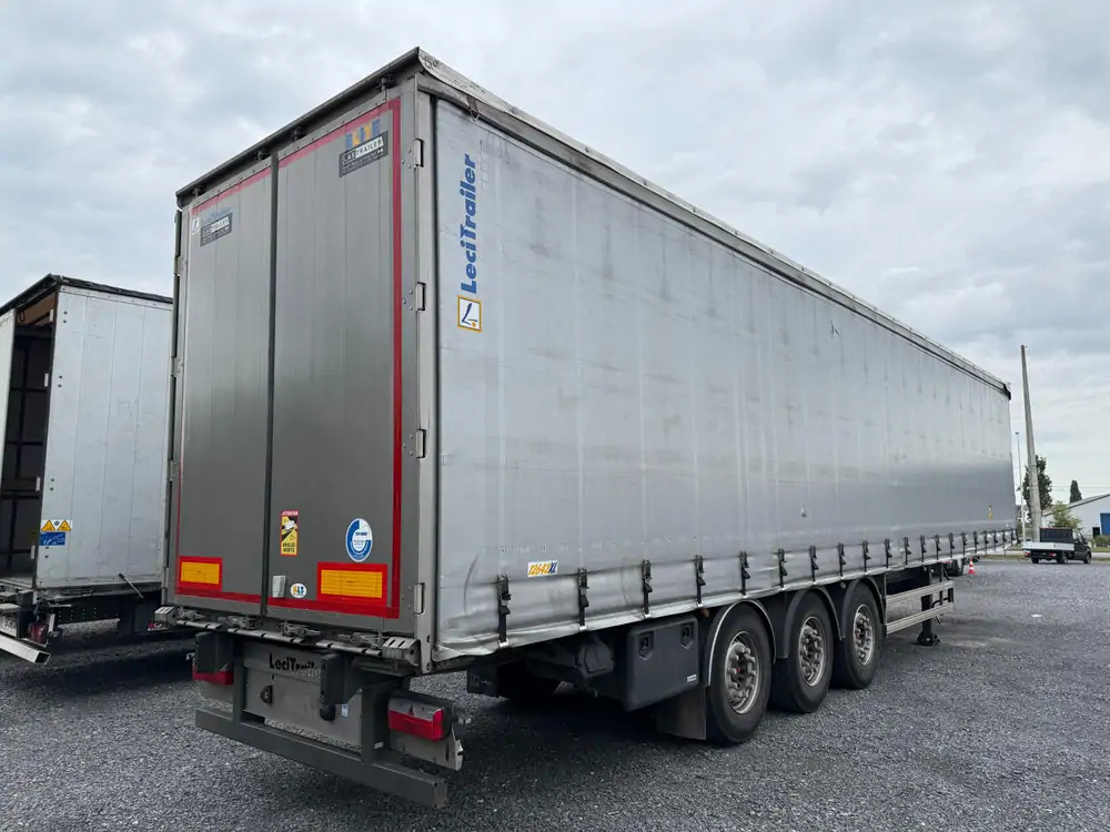 LeciTrailer Tautliner 3E20 Tautliner 3E20*1er essieu relevable*essieux SAF - סמיטריילר עם וילונות צד: תמונה 4 LeciTrailer Tautliner 3E20 Tautliner 3E20*1er essieu relevable*essieux SAF - סמיטריילר עם וילונות צד: תמונה 4