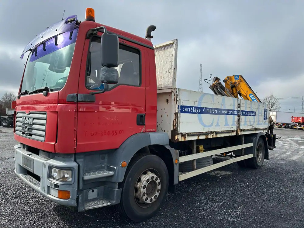 MAN TGM 18.280 *202000 km*Grue EFFER type 120 3 S*PREMIER PROPRIO - משאית מנוף, משאית צד נופל/ שטוחה: תמונה 2 MAN TGM 18.280 *202000 km*Grue EFFER type 120 3 S*PREMIER PROPRIO - משאית מנוף, משאית צד נופל/ שטוחה: תמונה 2