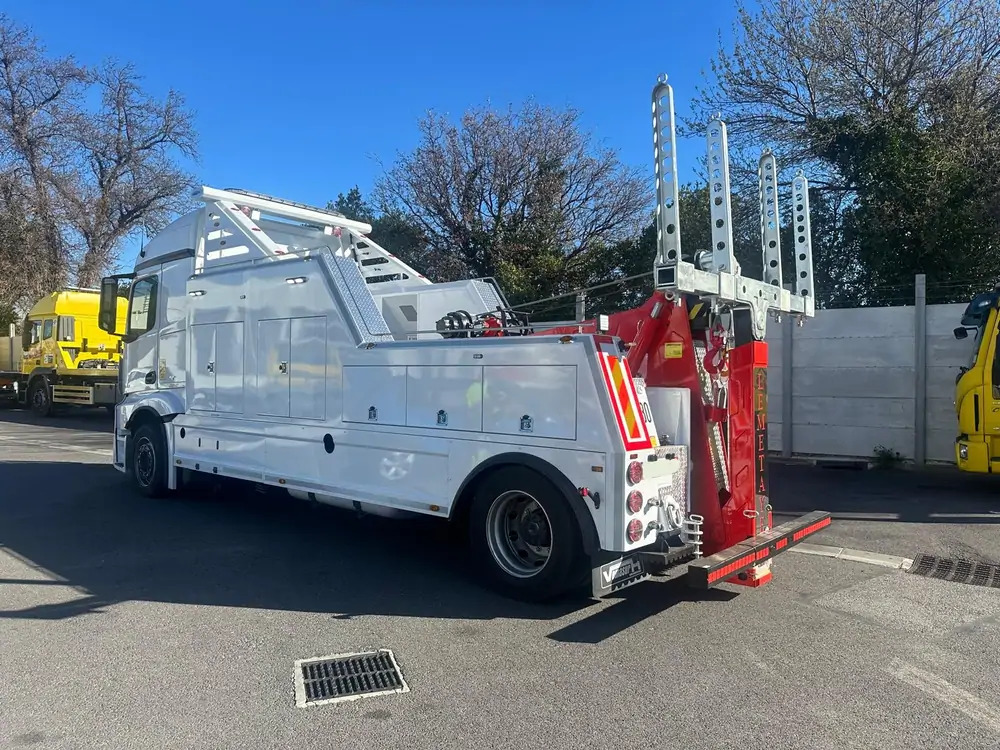 Mercedes-Benz Actros 1943 *NOUVELLE SUPERTRUCTURE GRS 20000 VEMASUR*FULL AIR - משאית גרירה: תמונה 4 Mercedes-Benz Actros 1943 *NOUVELLE SUPERTRUCTURE GRS 20000 VEMASUR*FULL AIR - משאית גרירה: תמונה 4