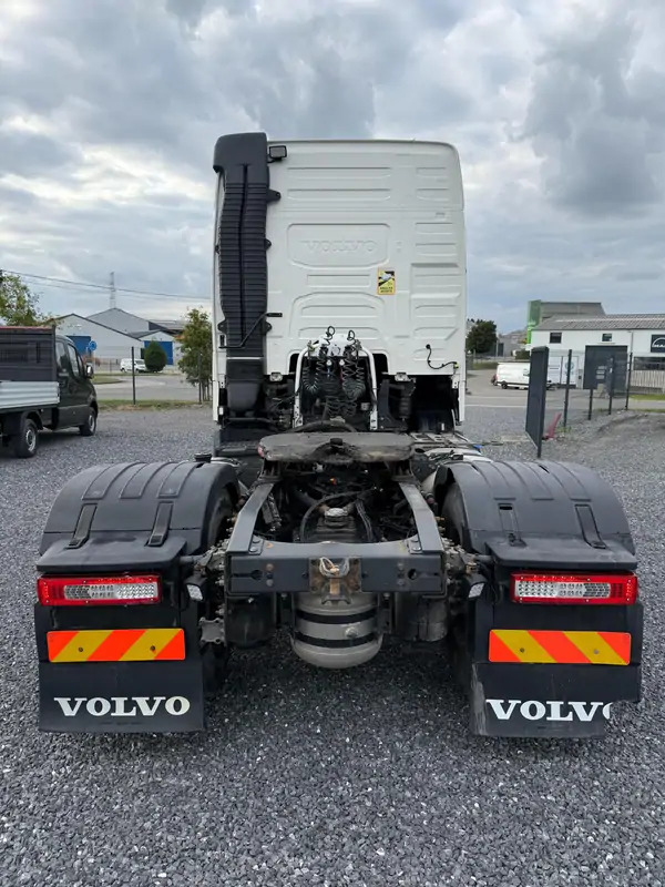 Volvo FH 500 Globetrotter Jantes alcoa*Hydraulique*Euro6 - יחידת טרקטור: תמונה 4 Volvo FH 500 Globetrotter Jantes alcoa*Hydraulique*Euro6 - יחידת טרקטור: תמונה 4
