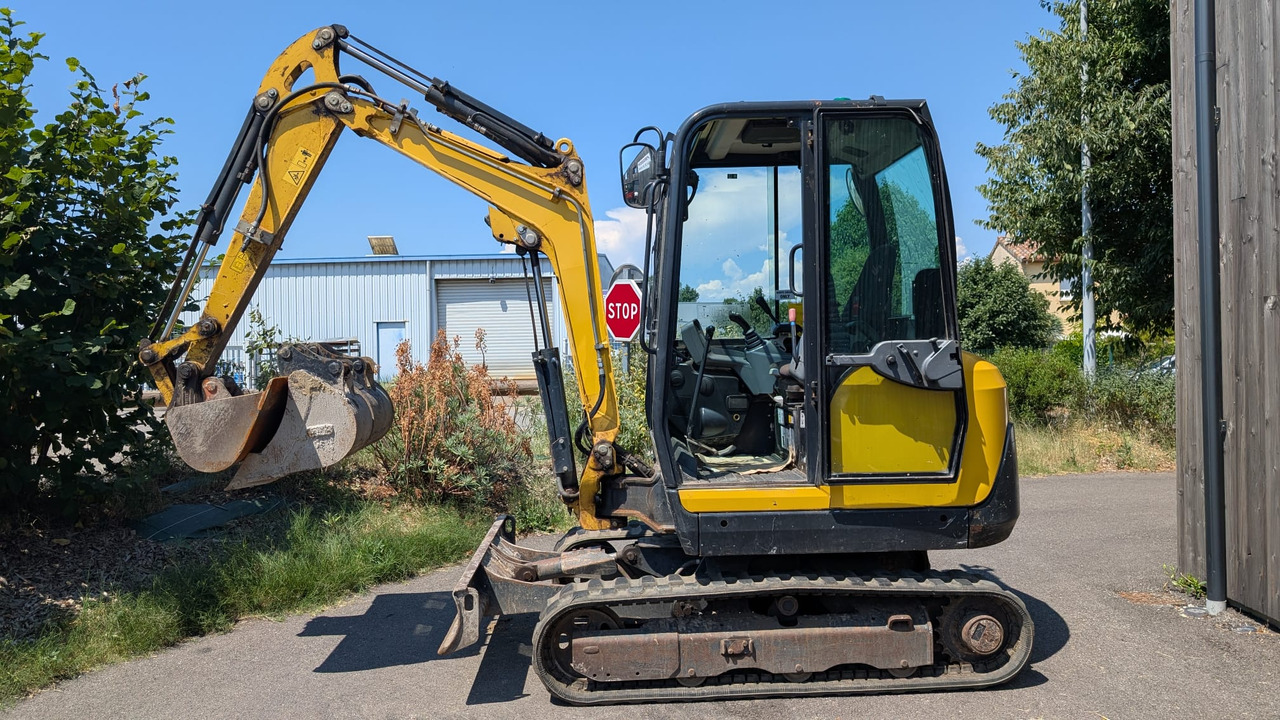 YANMAR SV26 - מיני מחפר: תמונה 1 YANMAR SV26 - מיני מחפר: תמונה 1