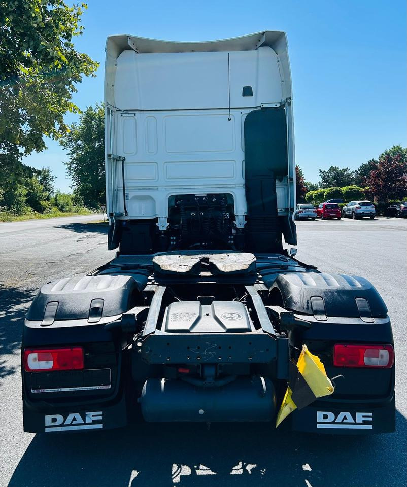 DAF DAF XF 510 + Euro 6 + Super SC + Standklima + 2 Tanks - יחידת טרקטור: תמונה 5 DAF DAF XF 510 + Euro 6 + Super SC + Standklima + 2 Tanks - יחידת טרקטור: תמונה 5