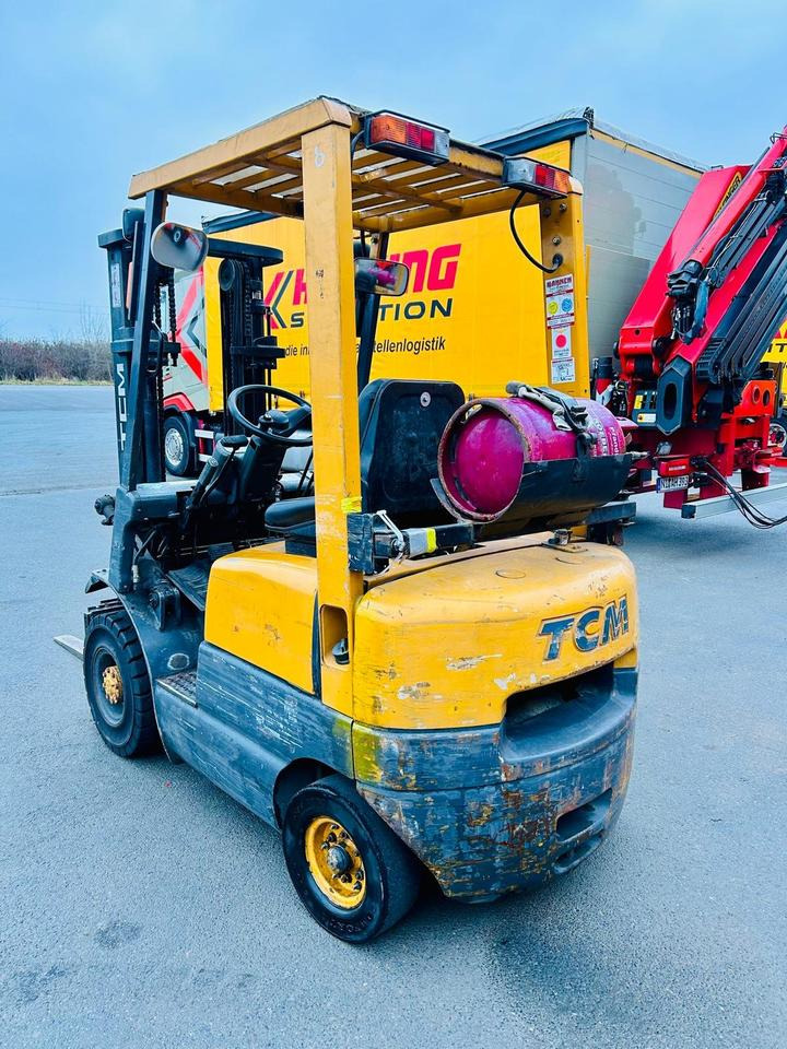 Gabelstapler TCM + Gas + 1,3 t Hub + Bj. 1999 - מלגזת LPG: תמונה 4 Gabelstapler TCM + Gas + 1,3 t Hub + Bj. 1999 - מלגזת LPG: תמונה 4