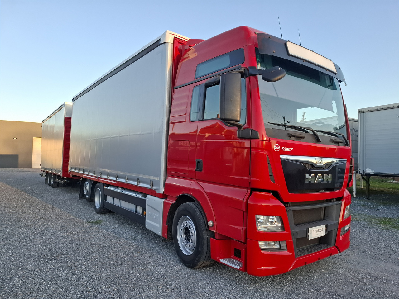 MAN TGX 26.440 E6 + SCHMITZ - משאית וילונות צד: תמונה 4 MAN TGX 26.440 E6 + SCHMITZ - משאית וילונות צד: תמונה 4