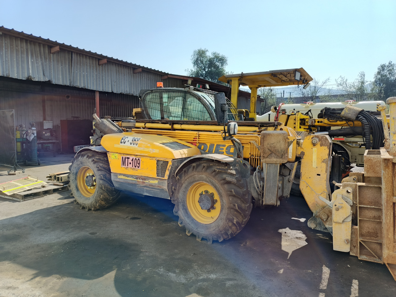 DIECI RUNNER 30.11 - מפעיל טלסקופי: תמונה 1 DIECI RUNNER 30.11 - מפעיל טלסקופי: תמונה 1