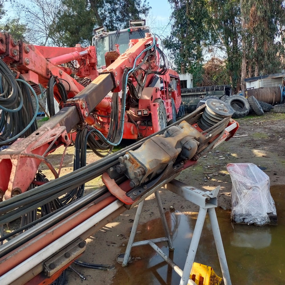 Sandvik DT1131-SC DT1230i - מכונת כרייה: תמונה 3 Sandvik DT1131-SC DT1230i - מכונת כרייה: תמונה 3