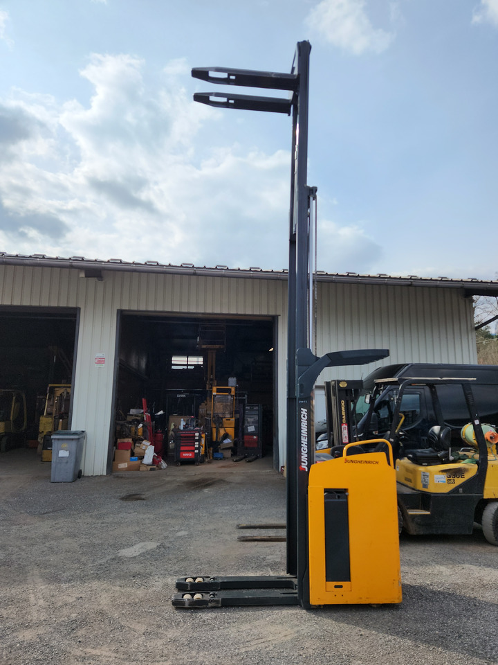 JUNGHEINRICH ESC 216z - משאית הגעה: תמונה 5 JUNGHEINRICH ESC 216z - משאית הגעה: תמונה 5