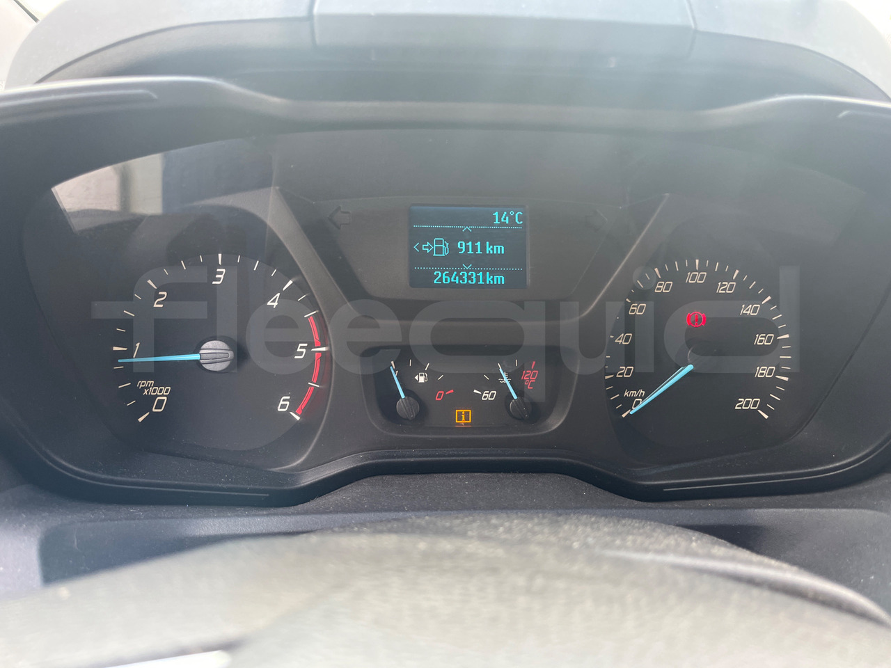 Ford Transit - מיניבוס, כלי רכב מסחרי לנוסעים: תמונה 3 Ford Transit - מיניבוס, כלי רכב מסחרי לנוסעים: תמונה 3