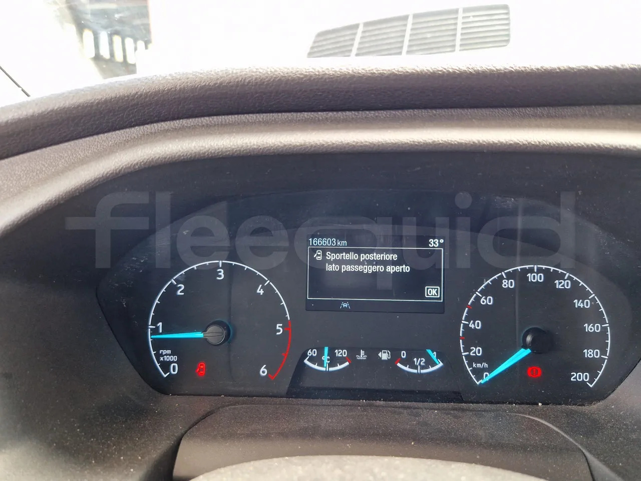 Ford Transit - אוטובוס פרברים: תמונה 3 Ford Transit - אוטובוס פרברים: תמונה 3