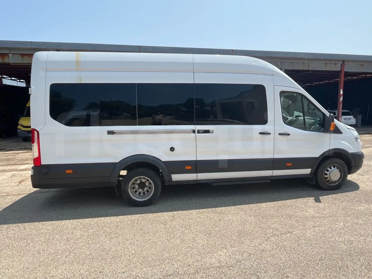 מיניבוס, כלי רכב מסחרי לנוסעים Ford Transit: תמונה 11 מיניבוס, כלי רכב מסחרי לנוסעים Ford Transit: תמונה 11