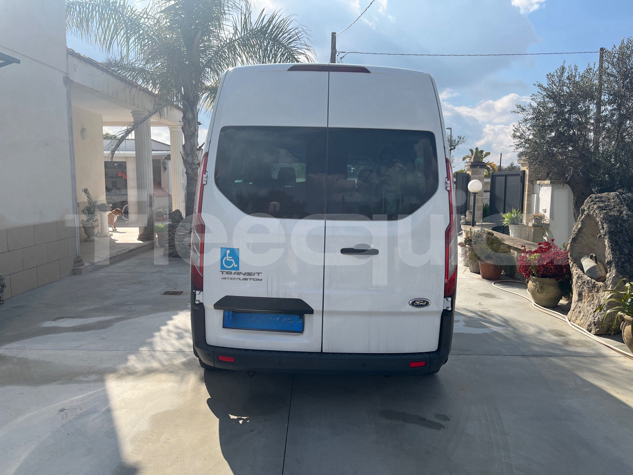 Ford Transit - אוטובוס בין עירוני: תמונה 5 Ford Transit - אוטובוס בין עירוני: תמונה 5