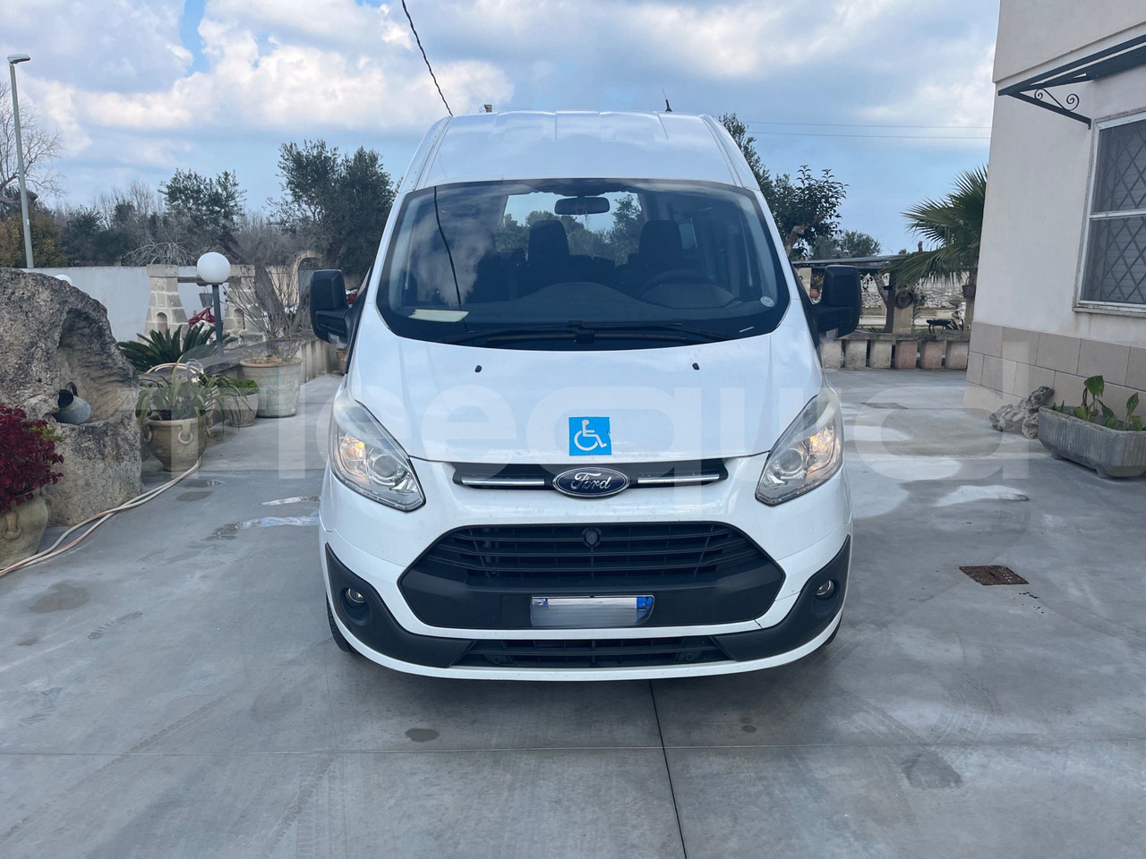 Ford Transit - אוטובוס בין עירוני: תמונה 2 Ford Transit - אוטובוס בין עירוני: תמונה 2