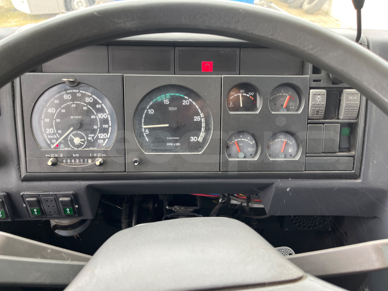 Irisbus 397E.12 - אוטובוס פרברים: תמונה 3 Irisbus 397E.12 - אוטובוס פרברים: תמונה 3