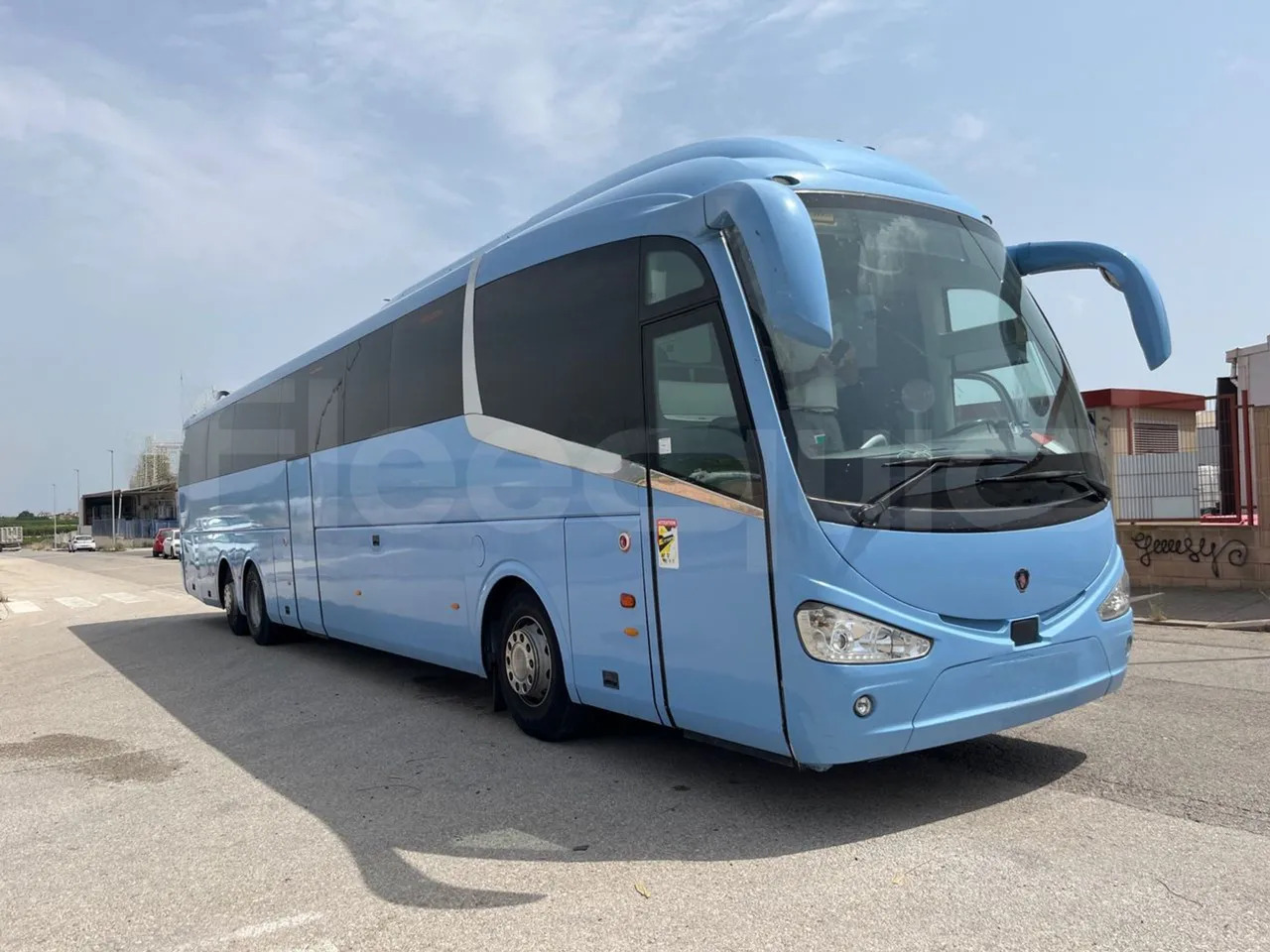 Irizar i6 - אוטובוס בין עירוני: תמונה 1 Irizar i6 - אוטובוס בין עירוני: תמונה 1