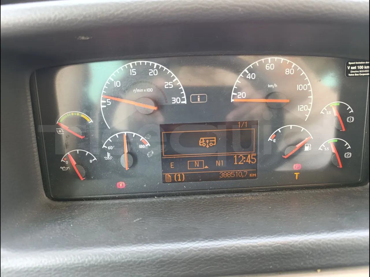 Irizar i6 - אוטובוס בין עירוני: תמונה 3 Irizar i6 - אוטובוס בין עירוני: תמונה 3