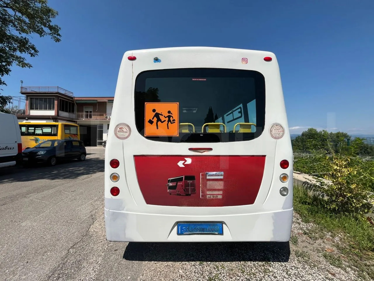 Isuzu P65 - אוטובוס בית ספר: תמונה 5 Isuzu P65 - אוטובוס בית ספר: תמונה 5