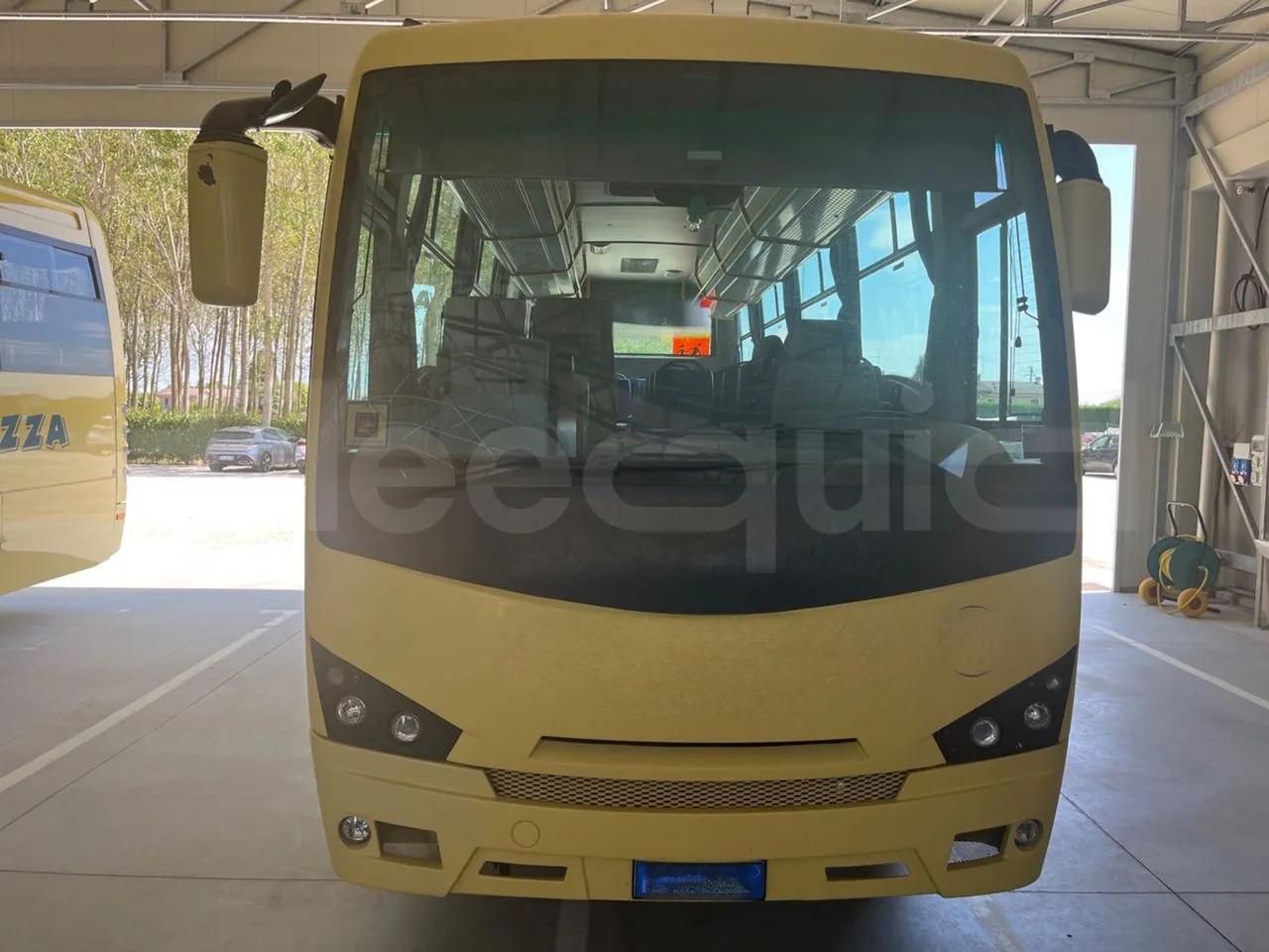 Isuzu Turquoise/Sb - אוטובוס בית ספר: תמונה 2 Isuzu Turquoise/Sb - אוטובוס בית ספר: תמונה 2