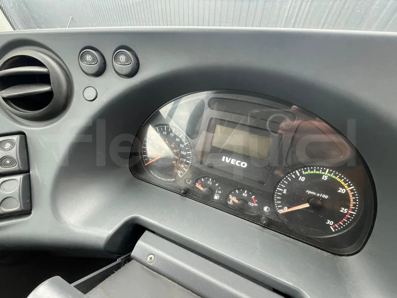 Iveco Crossway - אוטובוס בין עירוני: תמונה 2 Iveco Crossway - אוטובוס בין עירוני: תמונה 2