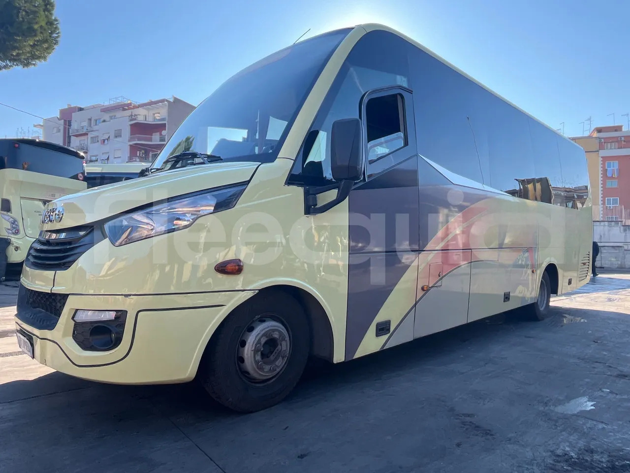 Iveco Daily - מיניבוס, כלי רכב מסחרי לנוסעים: תמונה 4 Iveco Daily - מיניבוס, כלי רכב מסחרי לנוסעים: תמונה 4