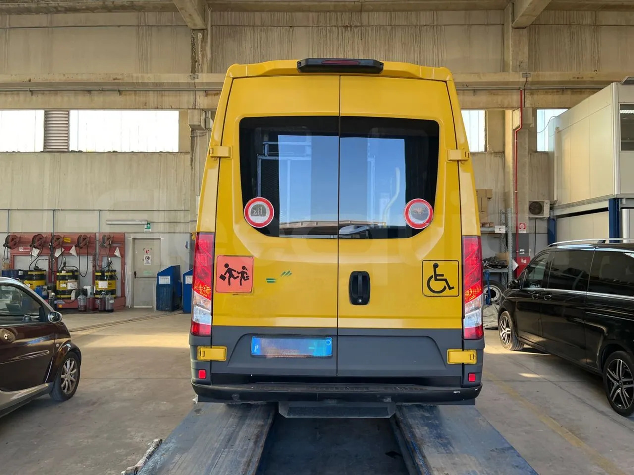 Iveco Daily - אוטובוס בית ספר: תמונה 5 Iveco Daily - אוטובוס בית ספר: תמונה 5